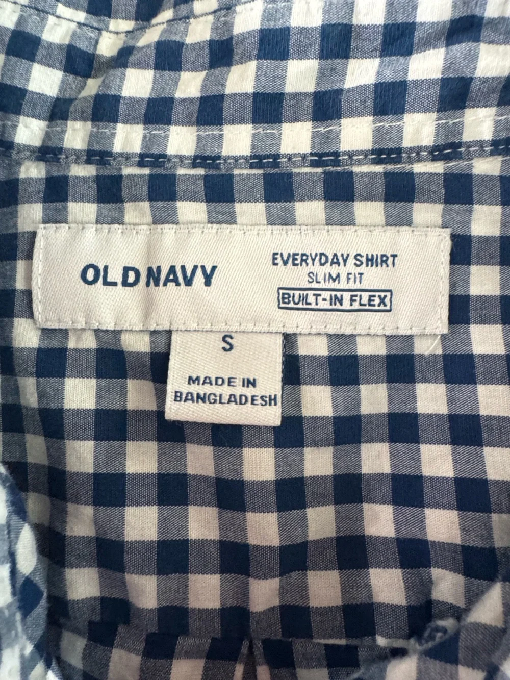 Men’s small J.Crew maroon & navy, Gap navy & white down dress shirts